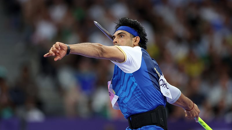 neeraj chopra wins silvers medal at paris X